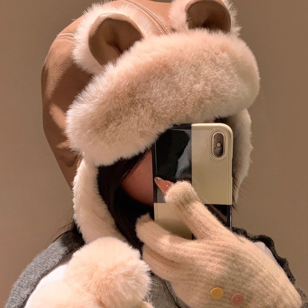 居心地の良いフェイクレザーのクマ耳トラッパーハット、耳当て付 - Winter Trapper Hat のレビューと価格
